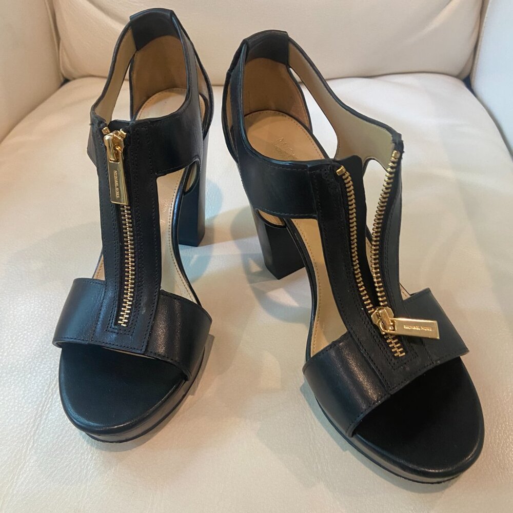 Michael Kors Women's Berkley T-Strap Platform Dress Sandals - Black - Size 8M